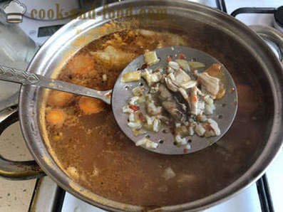 Kā pagatavot zupu ar vistas kharcho