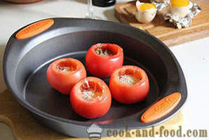 Pildīti tomāti ar olu un sieru