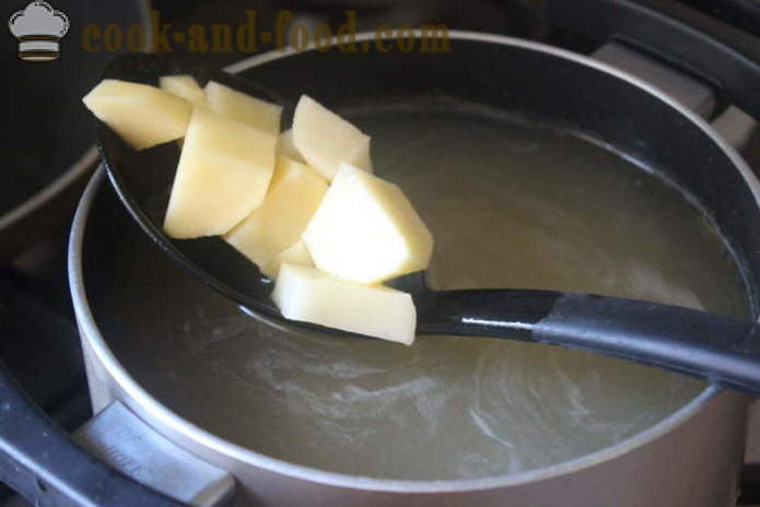 Zakarpattia zupa baraviku - kā gatavot zupa ar baltās sēnes garšīgs, ar soli pa solim recepšu fotogrāfijas