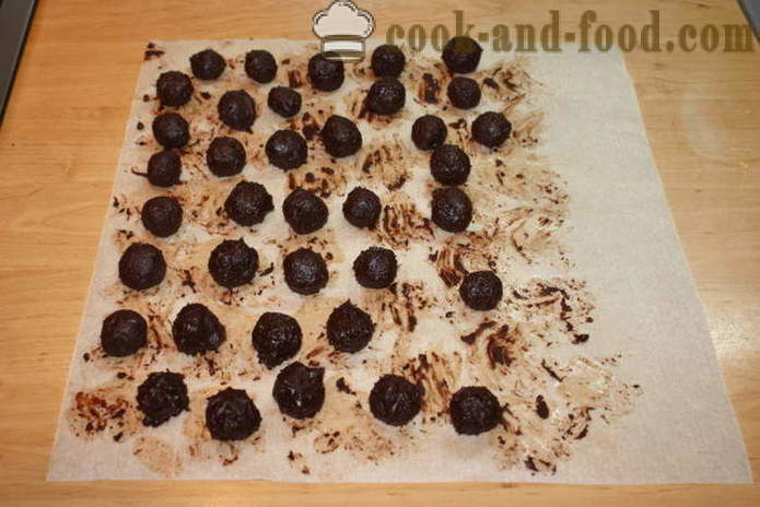 Mājās konfektes trifele rokās - kā padarīt mājās konfektes trifeles, soli pa solim recepšu fotogrāfijas