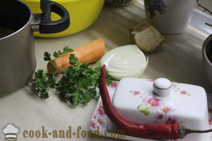 Nūdeles zupa ar vistu un kartupeļiem - to, kā sagatavot garšīgu kartupeļu zupa ar nūdelēm un vistas, ar soli pa solim recepšu fotogrāfijas