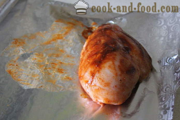 Home pastrami vistas krūtiņa ar foliju - kā padarīt pastrami vistas krāsnī, ar soli pa solim recepšu fotogrāfijas
