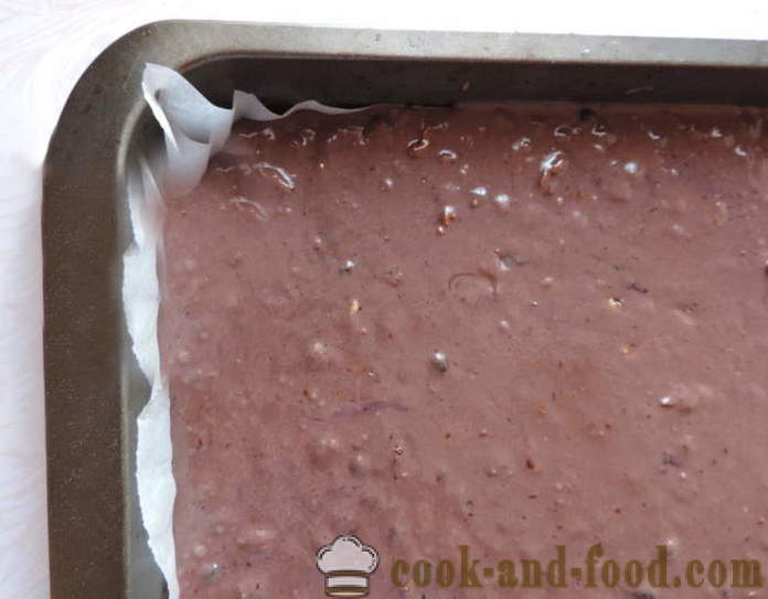Melleņu kūka ar valriekstiem - kā padarīt melleņu pīrāgs ar riekstiem un kakao, ar soli pa solim recepšu fotogrāfijas