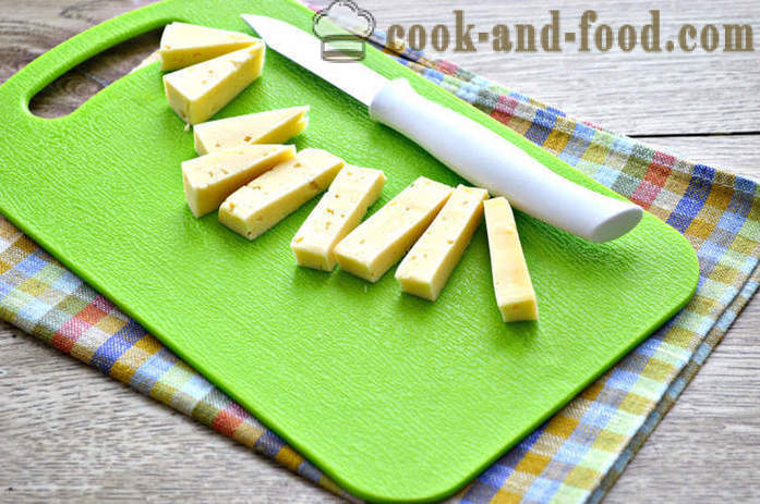 Cepti gaļas kotletes ar siera pildījumu - kā gatavot pīrādziņus pildīti ar sieru, soli pa solim recepšu fotogrāfijas