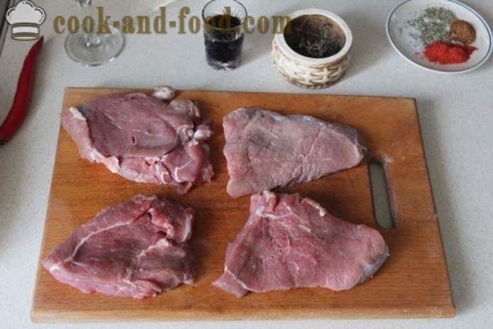 Liellopu steiks uz pannas - kā cepta liellopa steiks, soli pa solim recepšu fotogrāfijas
