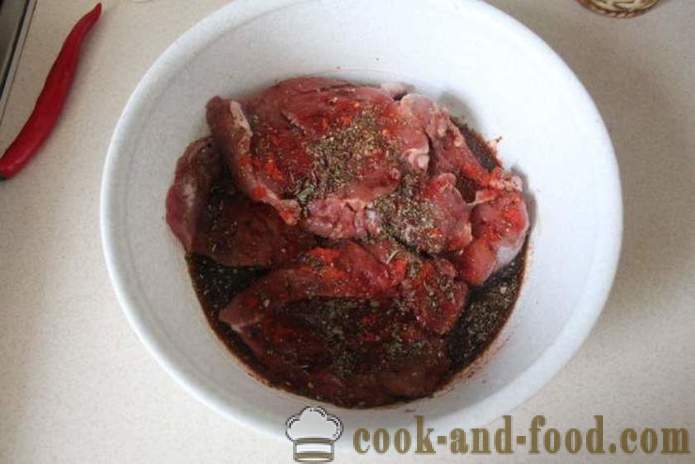 Liellopu steiks uz pannas - kā cepta liellopa steiks, soli pa solim recepšu fotogrāfijas