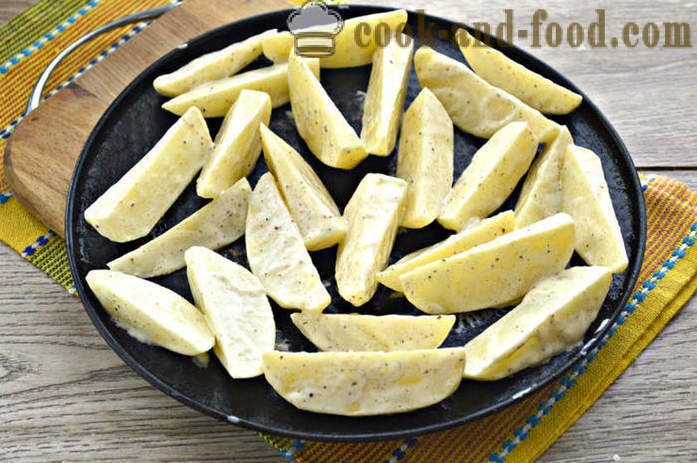 Kartupeļi ar majonēzi krāsnī - piemēram, cepti kartupeļi cepeškrāsnī ar majonēzi, soli pa solim recepšu fotogrāfijas