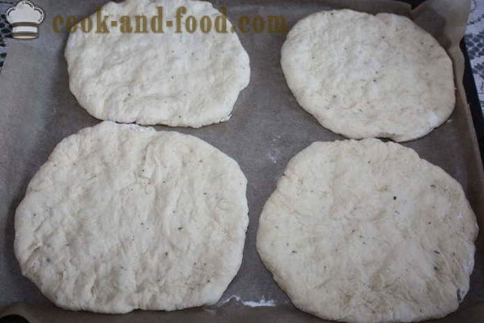 Raugs kūka cepeškrāsnī patyr - kā gatavot uzbeku maizi mājās, soli pa solim recepšu fotogrāfijas