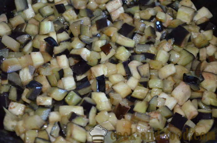 Dārzeņu sautējums ar kartupeļiem un cukini - kā gatavot dārzeņu sautējums ar kartupeļiem, cukini, baklažāni un ziedkāposti, soli pa solim recepšu fotogrāfijas