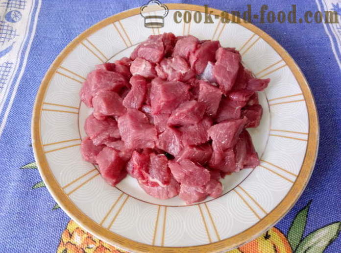 Liellopu gaļa podiņā krāsnī - kā izbāzt liellopu gaļu katlā, ar soli pa solim recepšu fotogrāfijas