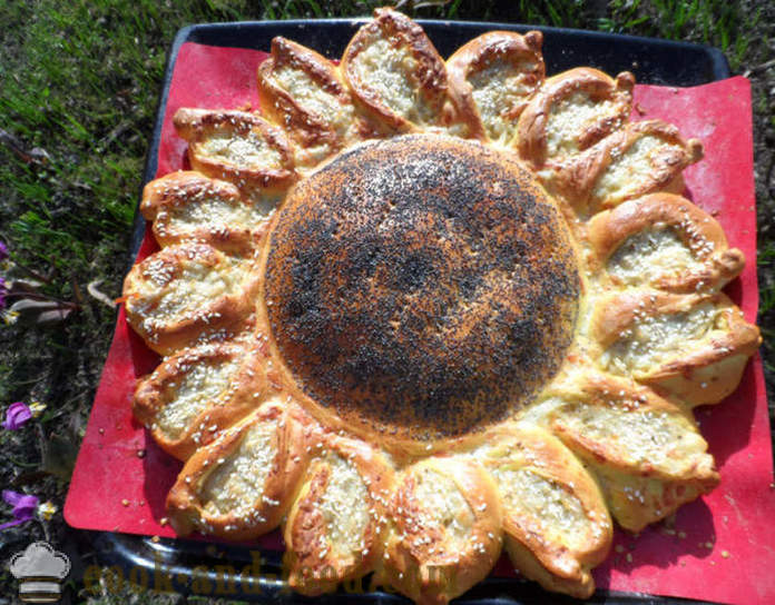 Gaļas uzkodu kūka Saulespuķe - kā padarīt rauga kūka, saulgriezes, soli pa solim recepšu fotogrāfijas