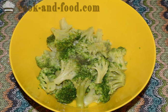 Delicious dārzeņu biezenis no saldētas brokoļiem - kā gatavot Brokoļu biezeni, soli pa solim recepšu fotogrāfijas