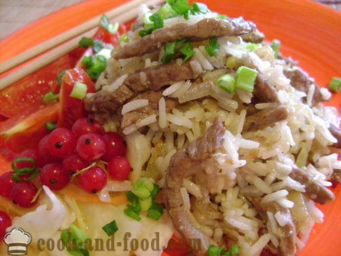 Rīsi ar gaļu ķīniešu - kā gatavot rīsus ar gaļu uz pannas, soli pa solim recepšu fotogrāfijas