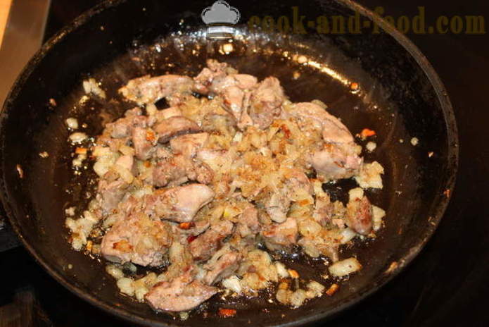 Olu cepta rīvmaizē, pildīti ar vistas aknām - kā gatavot olas, panētas, ar soli pa solim recepšu fotogrāfijas