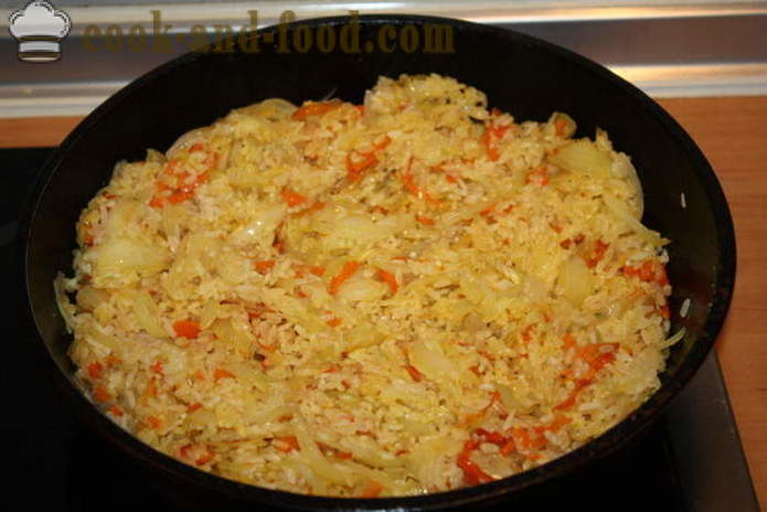 Delicious garnīrs rīsi ar burkāniem, sīpoliem un ķiplokiem - kā gatavot gardu garnīrs par rīsu, soli pa solim recepšu fotogrāfijas