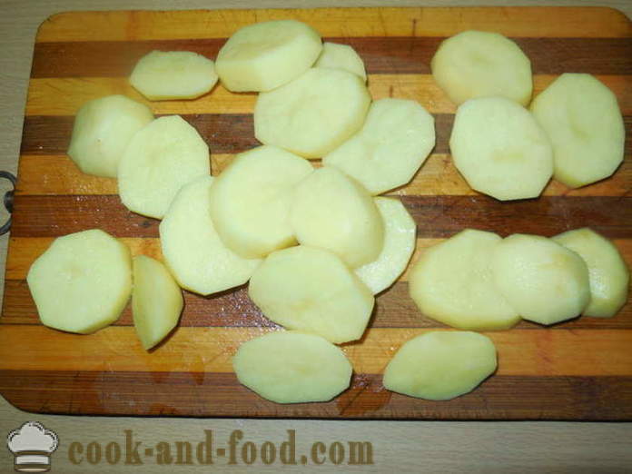 Kartupeļi ar malto gaļu cep krāsnī uz iesmiem - kā cept kartupeļus ar malto gaļu krāsnī, ar soli pa solim recepšu fotogrāfijas