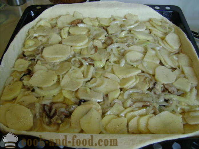 Raugs pīrāgs ar kartupeļiem un sēnēm - kā gatavot pīrāgs ar sēnēm un kartupeļiem, ar soli pa solim recepšu fotogrāfijas