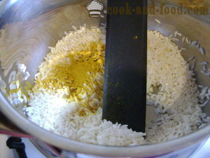 Vārīti rīsi ar kurkuma - kā gatavot rīsus ar kurkuma, soli pa solim recepšu fotogrāfijas