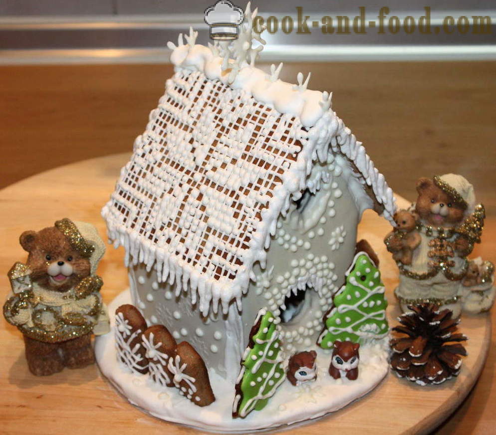 Ziemassvētku piparkūkas māja ar savām rokām - piemēram, kā cept piparkūkas māja mājās uz Vecgada, soli pa solim recepšu fotogrāfijas