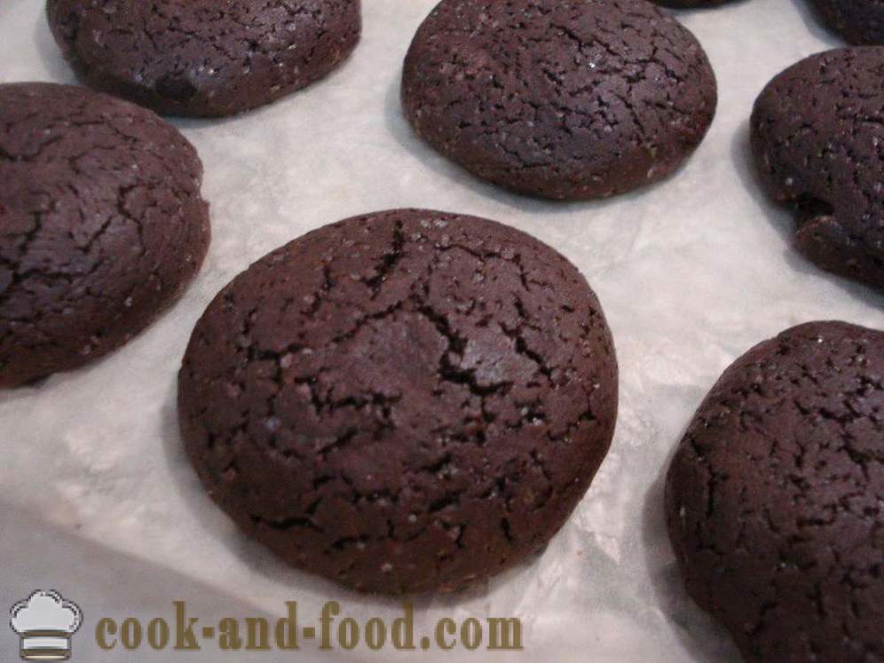 Pašdarināts šokolādes cepumi ar kakao, ātri un vienkārši - kā gatavot šokolādes chip cookies mājās soli pa solim recepšu fotogrāfijas