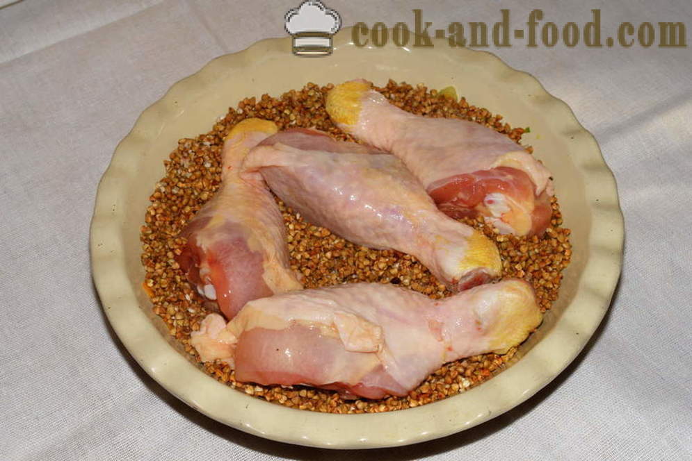 Griķu cepta vistas krāsnī - kā gatavot vistas ar griķu krāsnī, ar soli pa solim recepšu fotogrāfijas
