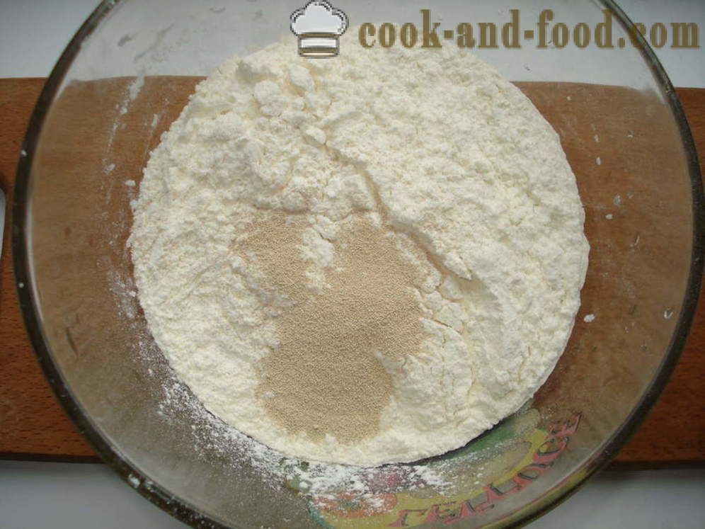 Rauga kūka ar magoņu sēklām cepeškrāsnī - kā gatavot kūka ar magoņu sēklām, soli pa solim recepšu fotogrāfijas