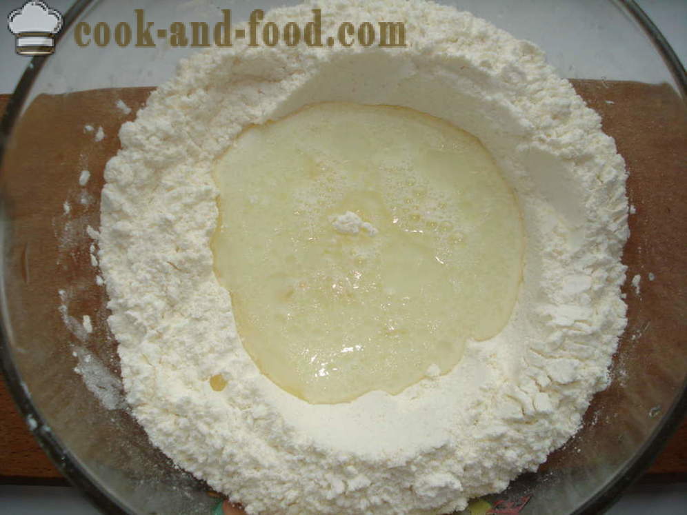 Siera kūka ar mīklas krāsnī - kā gatavot biezpienmaizīte ar biezpienu, soli pa solim recepšu fotogrāfijas