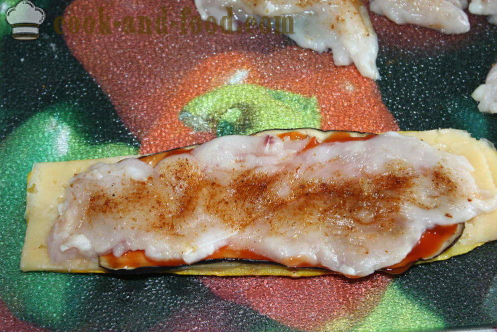 Rolls baklažānu un cukini ar vistas gaļu un sieru - kā padarīt ruļļus baklažānu krāsnī, ar soli pa solim recepšu fotogrāfijas