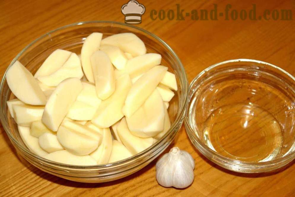 Kartupeļi cep cepeškrāsnī - piemēram, ceptu kartupeļu šķēles krāsnī, ar soli pa solim recepšu fotogrāfijas