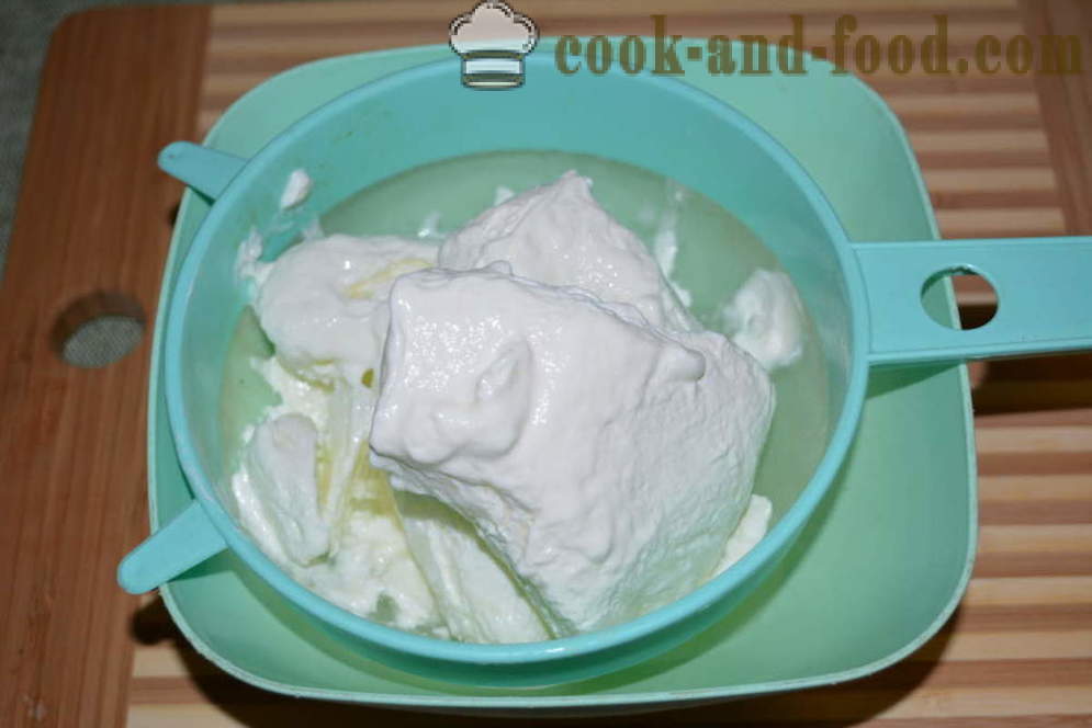 Biezpiena no saldētas jogurts - kā padarīt sieru no veikala jogurtu mājās, soli pa solim recepšu fotogrāfijas