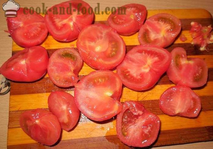 Ātrās sālīti tomāti ar ķiplokiem un zaļumiem pannā - recepte marinētu tomātu, ar fotogrāfijām