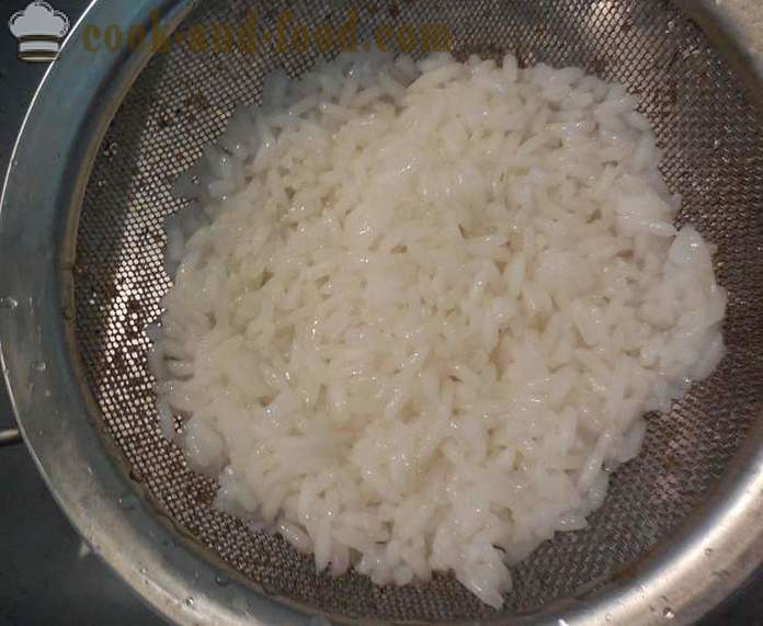 Kabači cep cepeškrāsnī ar malto gaļu: rīsi ar sēnēm un sieru - kā gatavot pildījumu cukini krāsnī, ar soli pa solim recepšu fotogrāfijas