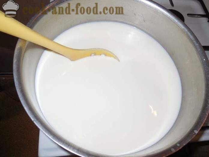 Kā veikt mājās biezpienu no piena - vienkāršu recepti, un soli pa solim foto