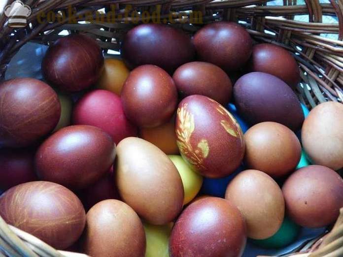 Kā krāsot olas sīpolu mizās ar rakstu vai vienmērīgi - receptes ar foto - soli pa pareizo krāsu olas sīpolu mizās