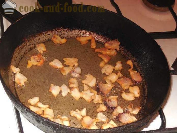 Cepti kartupeļi pannā ar bekonu un olas - kā gatavot garšīgus ceptus kartupeļus un pareizi, soli pa solim recepti ar fotogrāfijām.