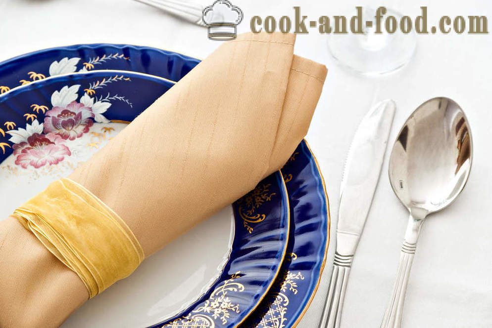 Kā uzklāt galdu un rotā ēdiens: 7 padomi Lara Katsov - video receptes mājās